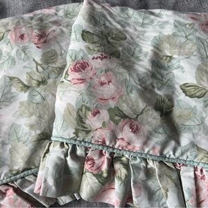 VTG Laura Ashley Pink Rose Pillow Shams Set of 2, Cottagecore